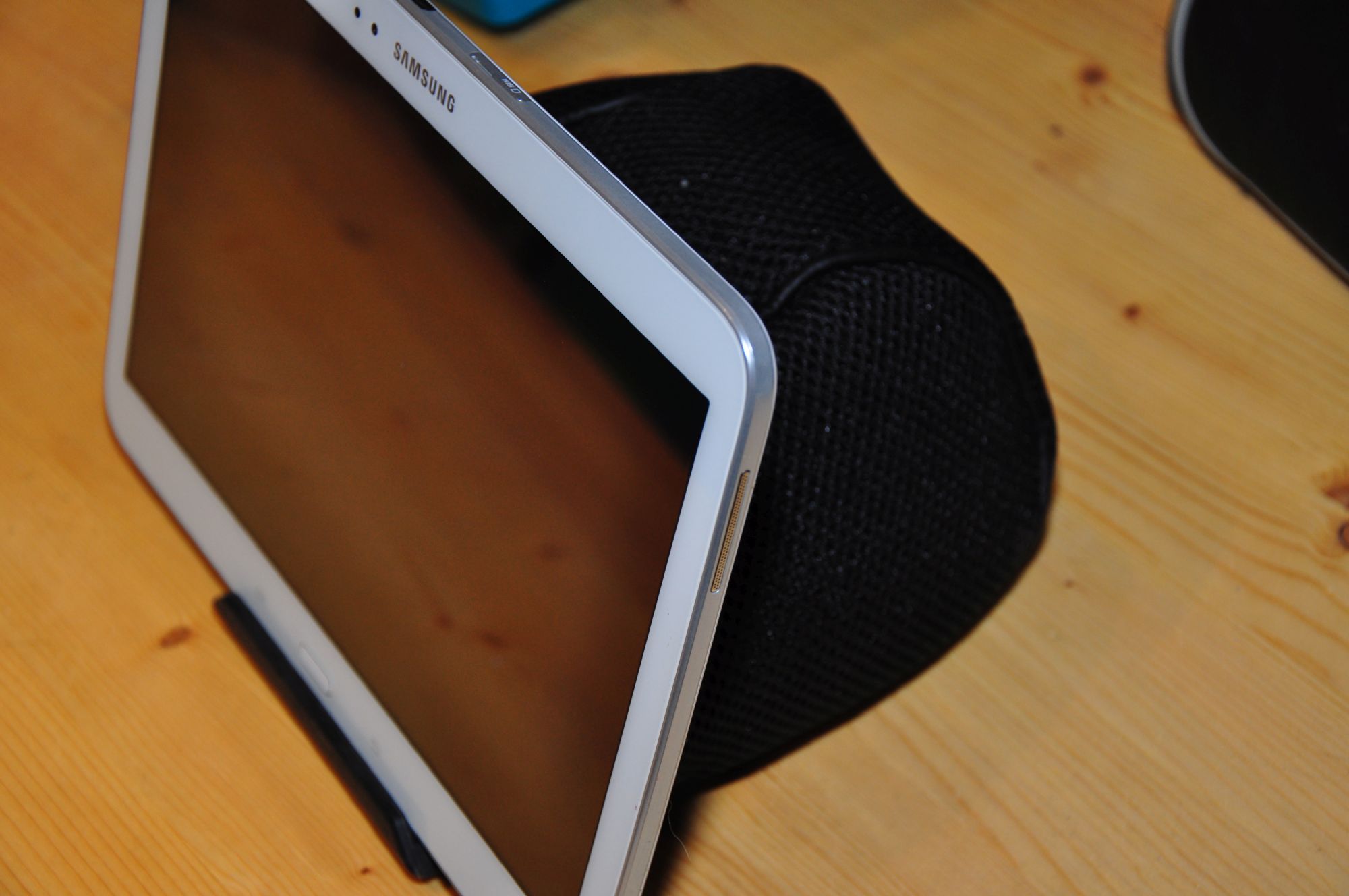 iProp iPR-10-2 Universal Ständer für Tablet, iPad, Ebook Reader